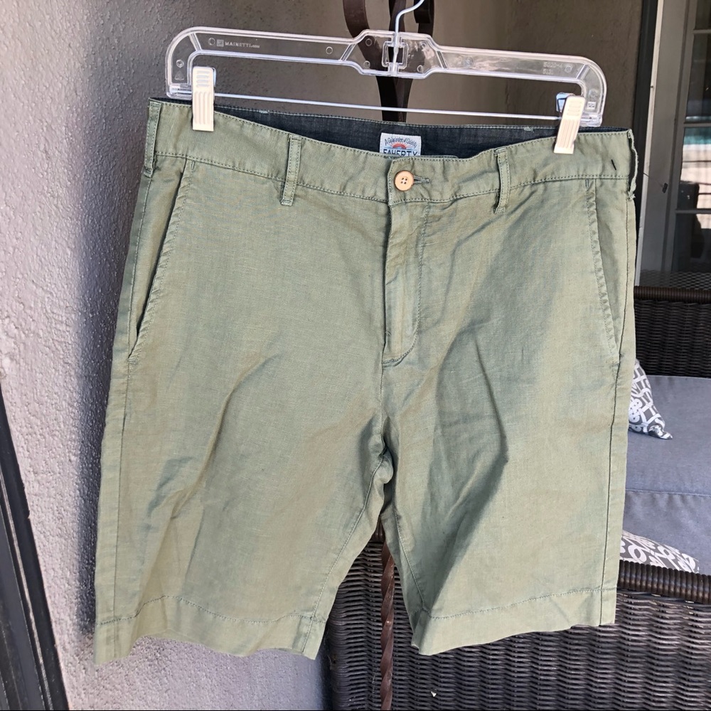 Faherty men’s shorts. Size 31